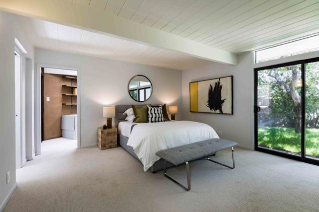 3865 Mumford Place, Palo Alto CA: https://media.crmls.org/mediaz/e61ac4f9-a018-435d-ba68-acf320353bd0.jpg
