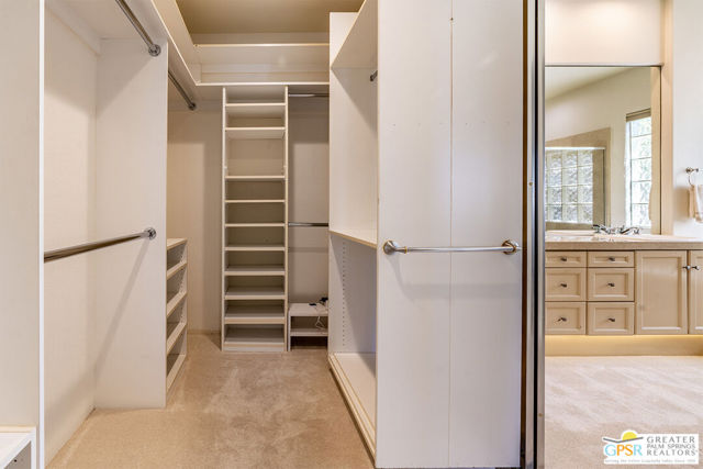 55586 Southern, La Quinta CA: https://media.crmls.org/mediaz/e61b5c13-26c3-4bca-9c73-c9fed6d7652e.jpg