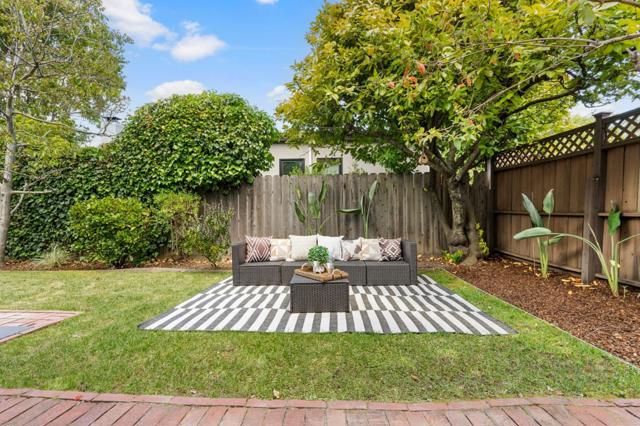 796 Willborough, Burlingame CA: https://media.crmls.org/mediaz/e61b978e-aa59-4441-9f8d-08180fe9ca5b.jpg