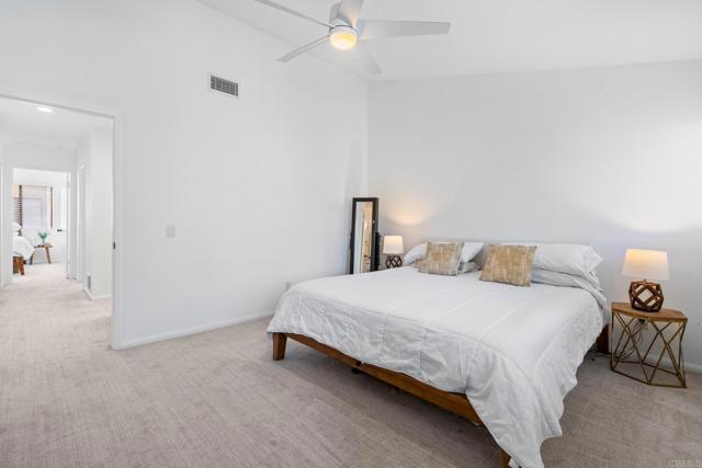 Detail Gallery Image 8 of 22 For 9411 Lake Murray Blvd #B,  San Diego,  CA 92119 - 3 Beds | 2/1 Baths