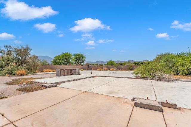 81025 Tranquility Drive, Indio CA: https://media.crmls.org/mediaz/e61c310b-aa0e-4cf5-8ab5-a7e8de398e98.jpg