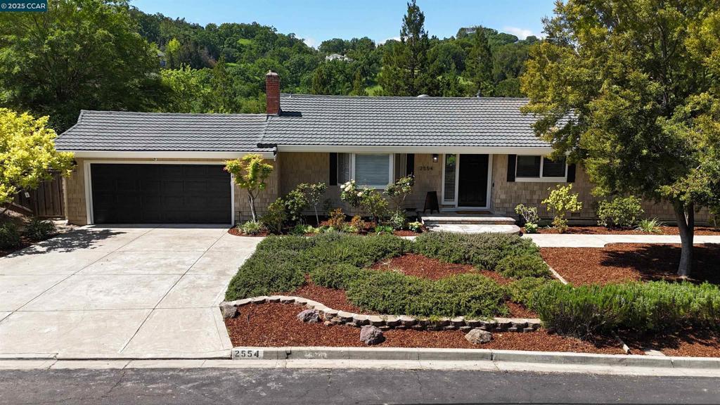 2554 Pebble Beach Loop