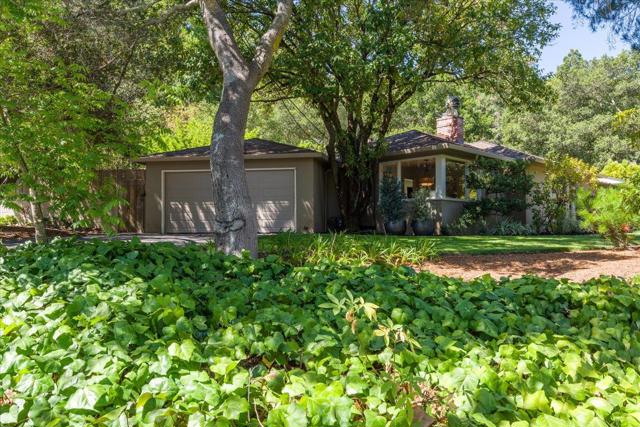 2841 Canyon Road, Burlingame CA: https://media.crmls.org/mediaz/e61e562f-2a3e-435a-8aa6-014d54707a97.jpg