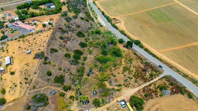 Detail Gallery Image 8 of 12 For 456 Grove View Rd, Oceanside,  CA 92058 - – Beds | – Baths