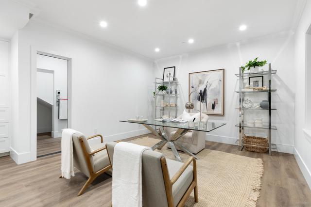 462 Westbourne Street, La Jolla CA: https://media.crmls.org/mediaz/e61fdd92-5f05-4433-9b4a-c99e3b573b96.jpg