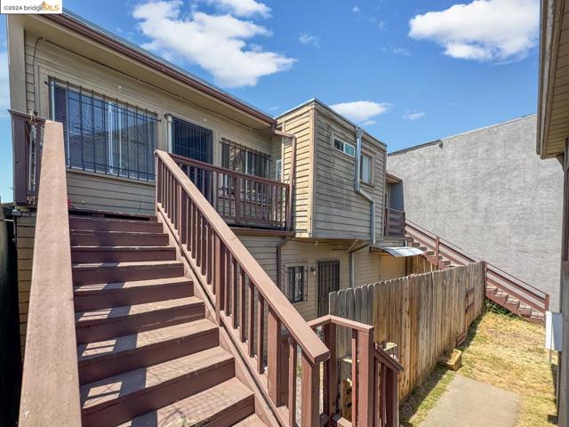 Image 4 of 10 For 515 11th St  