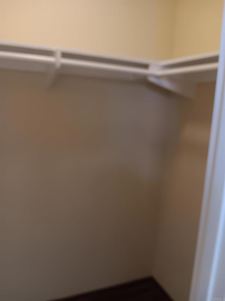 https://media.crmls.org/mediaz/e62049a8-241b-4993-8125-207582b2c6b3.jpg?preset=X-Large