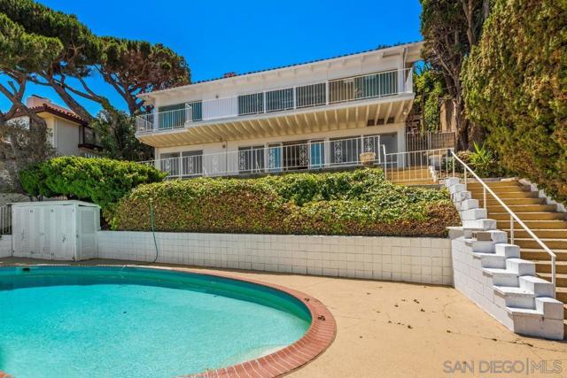 605 Palos Verdes Dr W, Palos Verdes Estates, California 90274, 4 Bedrooms Bedrooms, ,2 BathroomsBathrooms,Residential,Sold,Palos Verdes Dr W,220015650SD