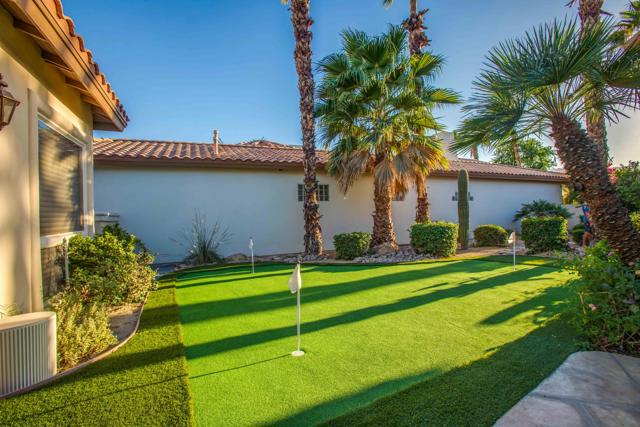 79953 Rancho La Quinta Drive, La Quinta CA: https://media.crmls.org/mediaz/e621363b-6a22-4103-b3df-d5dbc74a631d.jpg