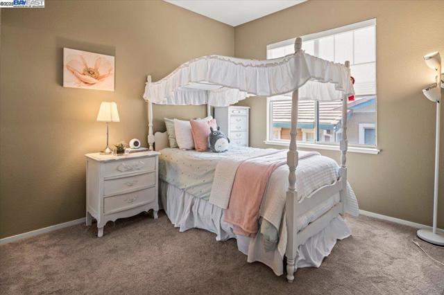 Image 38 of 53 For 23110 Canyon Terrace Dr