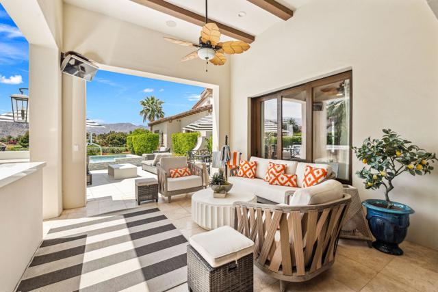 52345 Via Castile, La Quinta CA: https://media.crmls.org/mediaz/e6222a6b-20a5-423f-9d1d-e9ee68d94f6e.jpg