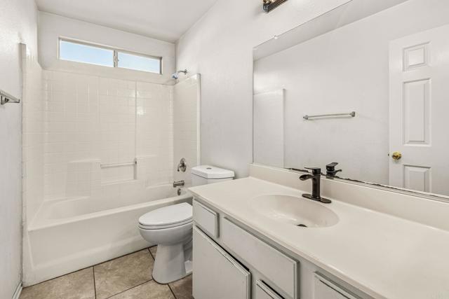 Detail Gallery Image 12 of 15 For 26300 Alcott Union Dr, Murrieta,  CA 92563 - 8 Beds | 4/1 Baths