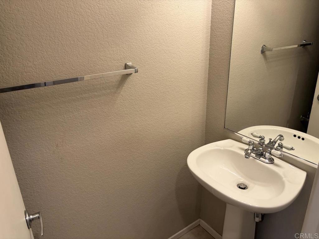 756 Avenida Abeja - photo 7