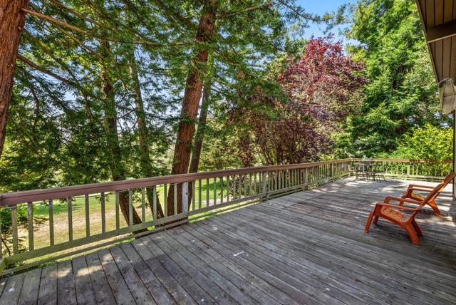 388 Belle Monti Court, Aptos CA: https://media.crmls.org/mediaz/e6230943-0987-4f63-9f44-919b62b353e2.jpg