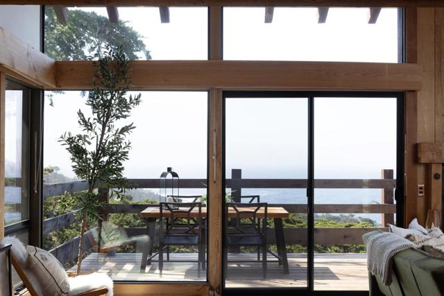 199 Upper Walden Road, Carmel CA: https://media.crmls.org/mediaz/e624ba35-ee80-4d3d-8210-c0d5fdd722c3.jpg