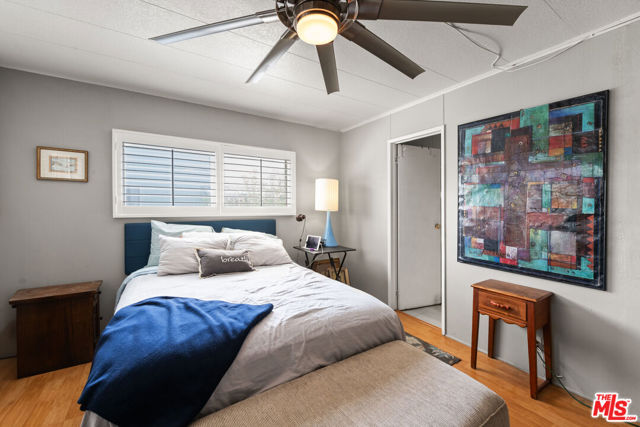 395 Wolf Lane, Cathedral City CA: https://media.crmls.org/mediaz/e625510f-bd5d-4c06-98e0-d40f3c84a528.jpg