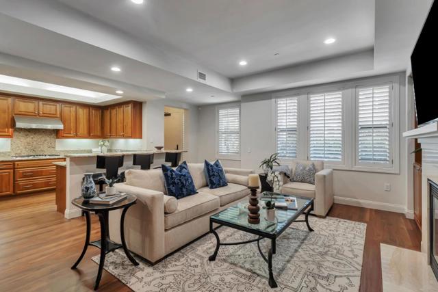 325 Channing Avenue, Palo Alto CA: https://media.crmls.org/mediaz/e62a6511-8537-4583-abb8-2e154a9c3eab.jpg
