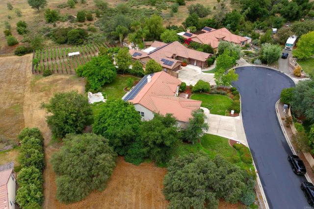 Detail Gallery Image 16 of 49 For 23425 Mountain Peak Rd, Ramona,  CA 92065 - 3 Beds | 2 Baths