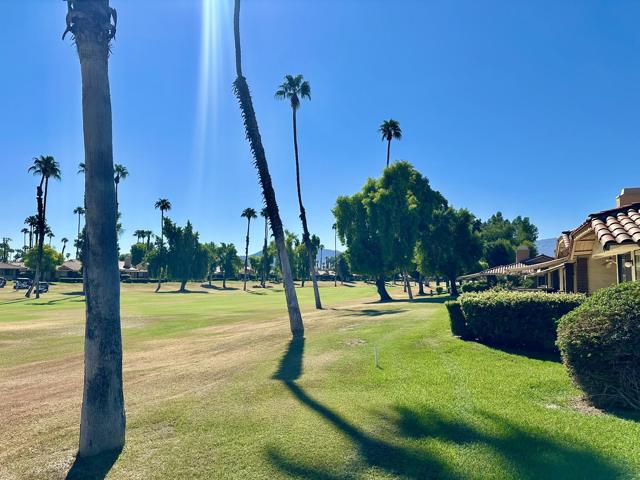 222 Serena Drive, Palm Desert CA: https://media.crmls.org/mediaz/e62b330d-c6f9-4075-93de-e429511ea0a6.jpg