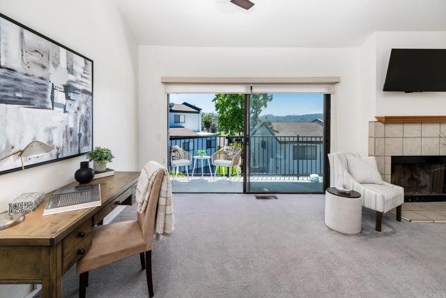 Detail Gallery Image 5 of 27 For 7321 Alicante Rd a,  Carlsbad,  CA 92009 - 2 Beds | 2/1 Baths
