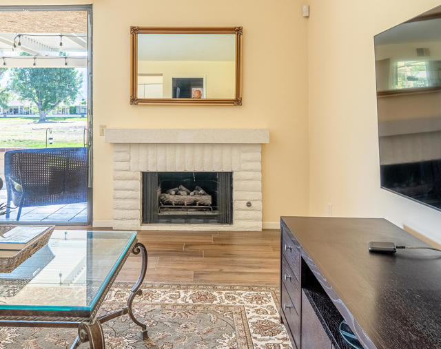 68697 Cll Tortosa, Cathedral City CA: https://media.crmls.org/mediaz/e62b87f9-dbc1-4212-87f0-ac892052ab9e.jpg