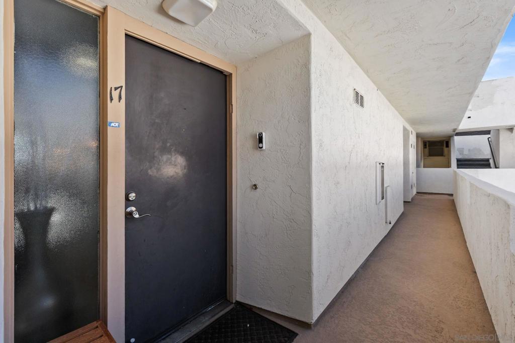 7512 Viejo Castilla Way - photo 2