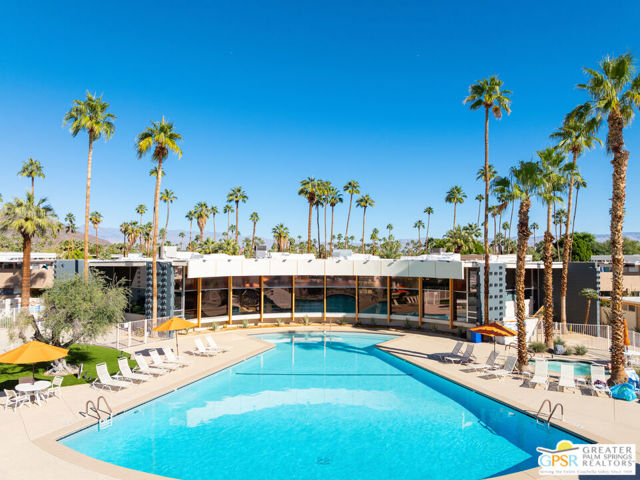1111 E Palm Canyon Drive, Palm Springs CA: https://media.crmls.org/mediaz/e62f4650-aeb6-4602-a839-3d5dd87d2d1e.jpg