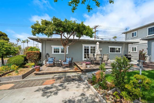 1971 Ebers Street, San Diego CA: https://media.crmls.org/mediaz/e62f7896-81bf-428c-9dfc-a026ce7fe62f.jpg