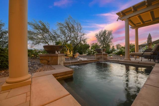 81569 Corte Monteleon, Indio CA: https://media.crmls.org/mediaz/e630daa2-0385-4eda-8a88-86ccdd289f1e.jpg