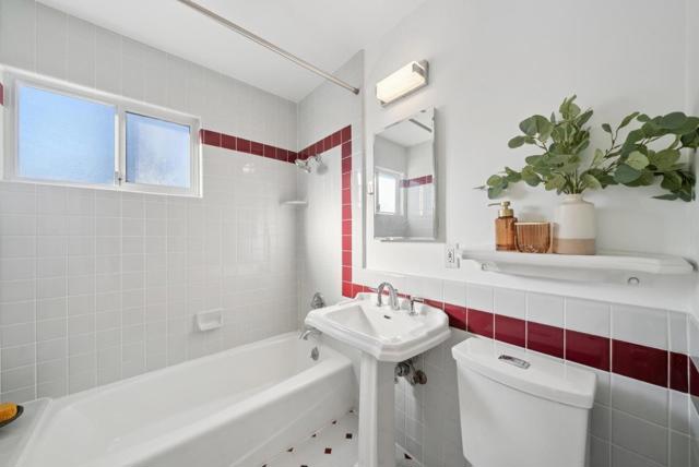 18724 McCoy Avenue, Saratoga CA: https://media.crmls.org/mediaz/e630e3da-d252-402c-8ef6-f35c042fab17.jpg