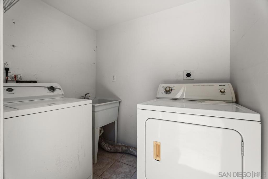 5204 Chollas Pkwy - photo 18