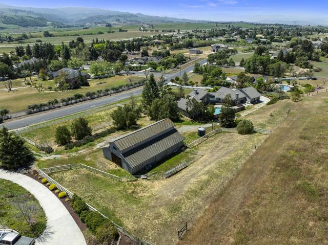 5955 Diablo Hills Road, Tres Pinos CA: https://media.crmls.org/mediaz/e6320400-0dad-4ef2-8b71-585358954549.jpg