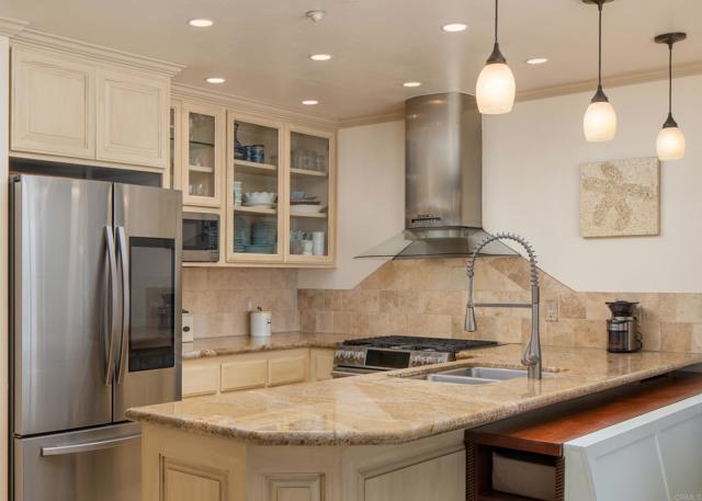 Detail Gallery Image 16 of 73 For 600 N the Strand #44,  Oceanside,  CA 92054 - 2 Beds | 2 Baths