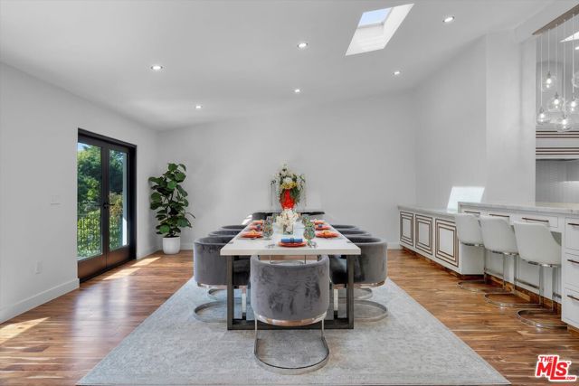 1325 Via Gabriel, Palos Verdes Estates, California 90274, 6 Bedrooms Bedrooms, ,8 BathroomsBathrooms,Residential,For Sale,Via Gabriel,25599111