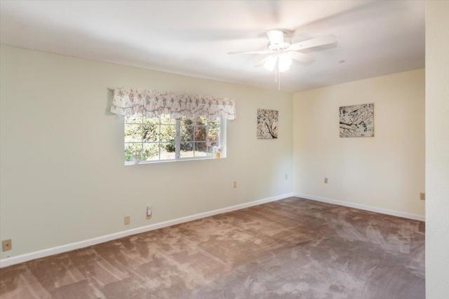 22187 Old Santa Cruz Highway, Los Gatos CA: https://media.crmls.org/mediaz/e632ecdb-59b5-4819-85d0-3b323e699d26.jpg