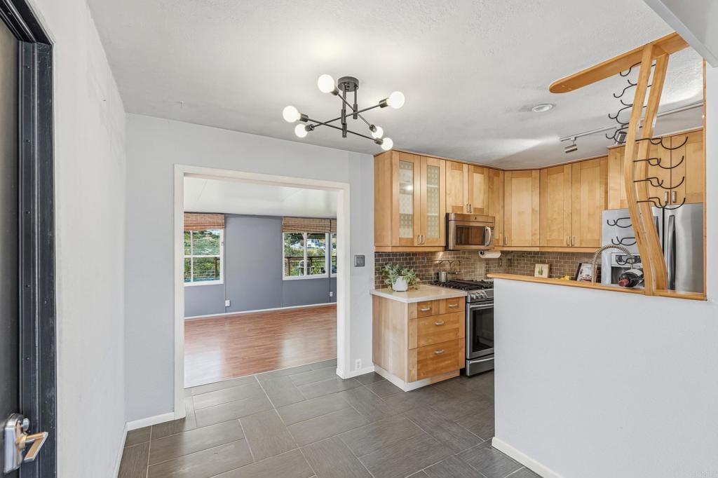 6335 Cleo Street - photo 10