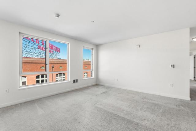 888 7th Street, San Francisco CA: https://media.crmls.org/mediaz/e6342079-6663-4bfe-8d9f-42ceb903a629.jpg