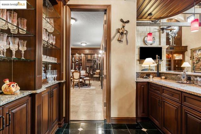 3600 Byer Rd, Byron CA: https://media.crmls.org/mediaz/e6355203-a7ff-4ef1-aded-c40edd598de5.jpg