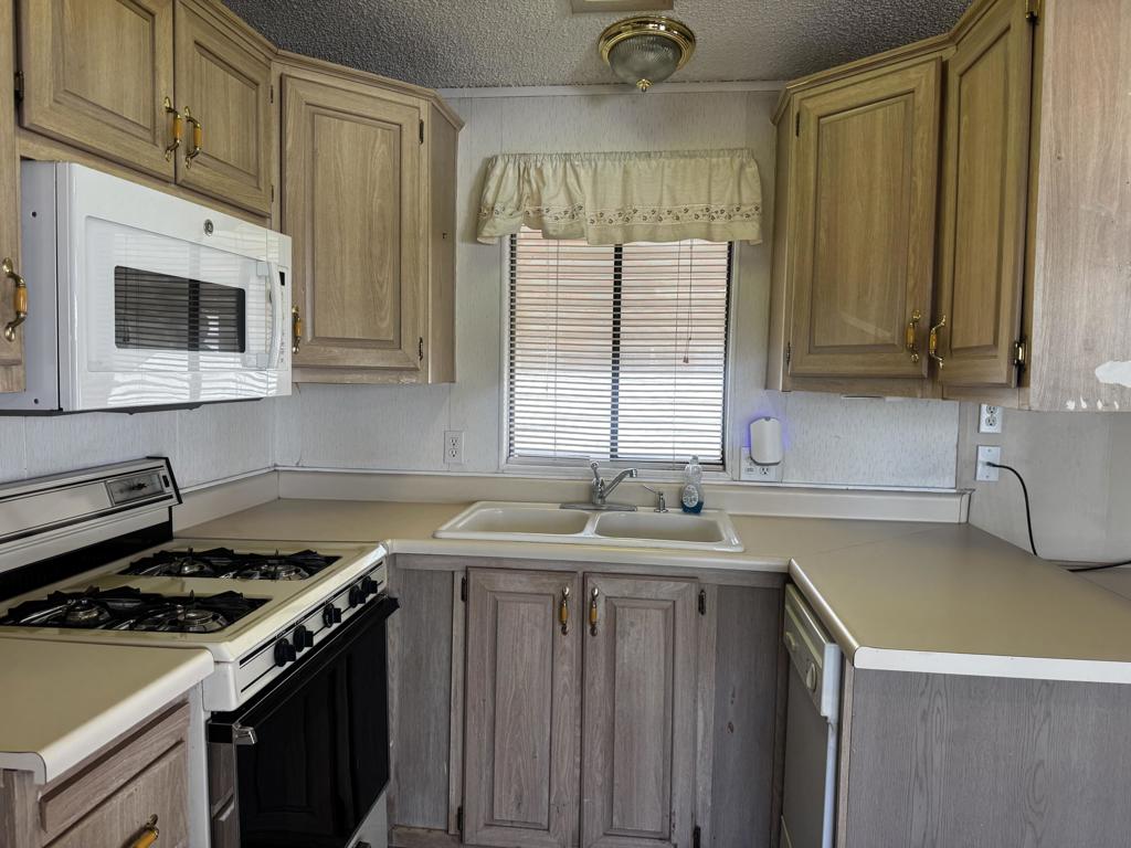 MLS #219149458DA image #4