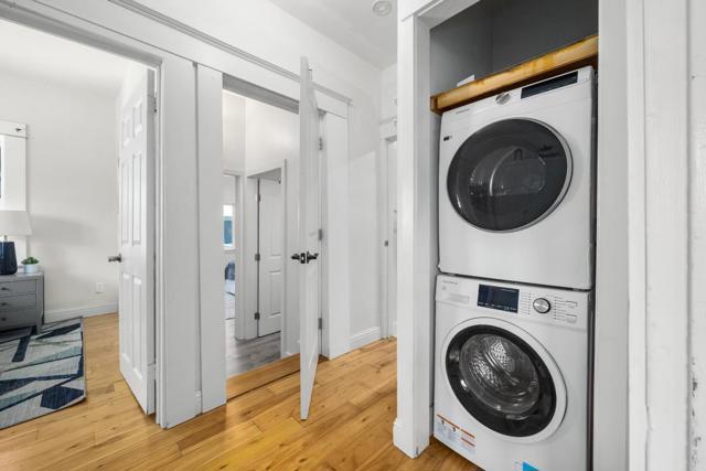 1124 Laurel Street, Santa Cruz CA: https://media.crmls.org/mediaz/e6359a56-9050-4e18-9763-53bf3692df4a.jpg