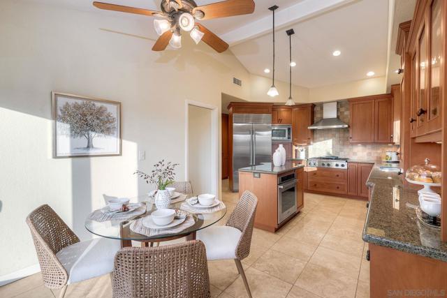 14036 TIERRA BONITA ROAD, Poway CA: https://media.crmls.org/mediaz/e6361d85-749d-4261-8de1-ccbd517cea6e.jpg