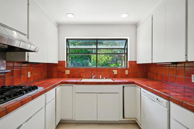 3920 Oneill Drive, San Mateo CA: https://media.crmls.org/mediaz/e636ab2c-8211-4809-91e7-6e84ee52715e.jpg