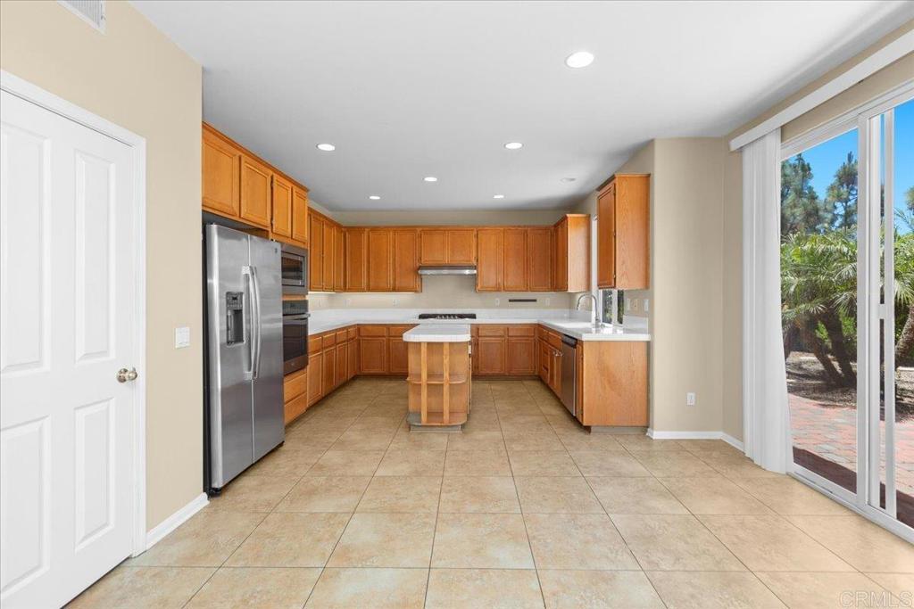 1560 Eden Court - photo 13