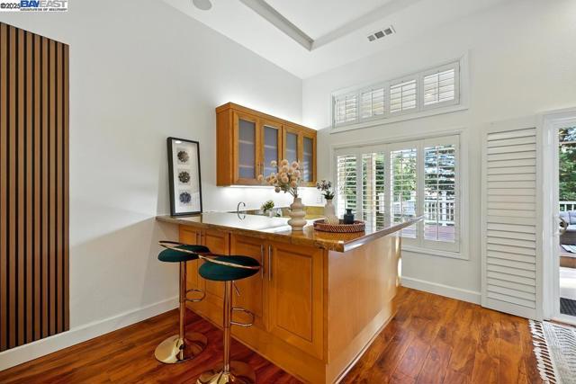 874 Overhill Dr, Hayward CA: https://media.crmls.org/mediaz/e637e6bf-fd1a-4ec9-8706-afe37f7cb0e0.jpg