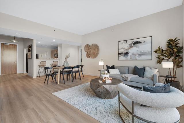 1 Mandalay Place, South San Francisco CA: https://media.crmls.org/mediaz/e63a648f-0f29-43b8-bf64-6d3ea983d9a3.jpg