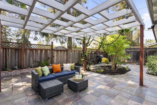 5045 Rafton Drive, San Jose CA: https://media.crmls.org/mediaz/e63b0ecd-1534-47dd-b90c-0100dd073c77.jpg