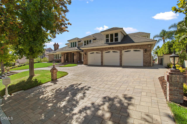 848 Greenridge Drive, La Canada Flintridge CA: https://media.crmls.org/mediaz/e63b17f2-7a72-4ee2-bc64-2f0f9549cf7b.jpg
