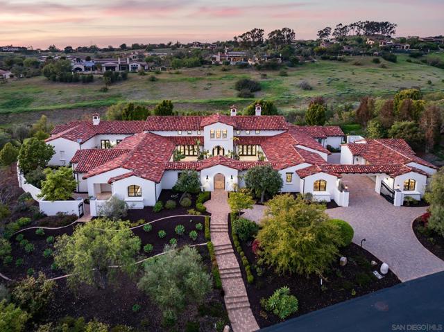 7630 Iluminado, San Diego CA: https://media.crmls.org/mediaz/e63cac11-1378-4403-aaaa-68fff044765a.jpg