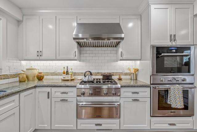 9524 Bay Court, Carmel CA: https://media.crmls.org/mediaz/e63d01ce-f7aa-4ea2-bc21-e13c7e3a365e.jpg