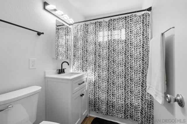 Image 14 of 25 For 8632 Atlas View